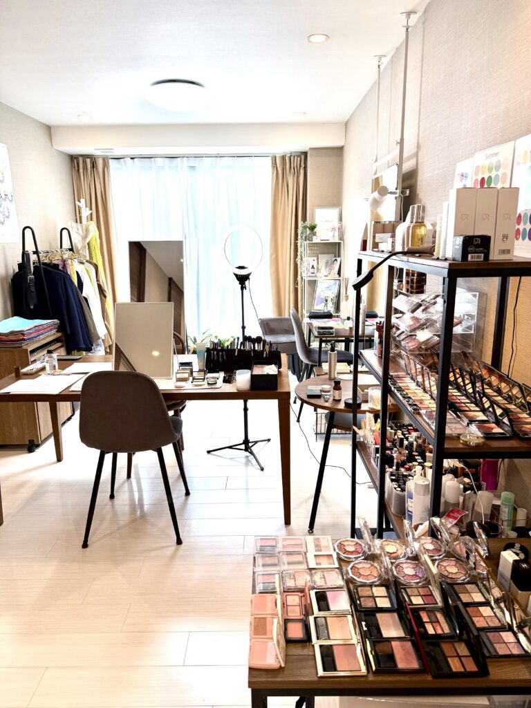 IMG_6867 - Maison F 「変わりたい」と願うあなたへ。魅力開花するファッション・メイクレッスン・美肌講座が受けられるサロン。イメージコンサルタント | 似合う似合わないの悩みを解決!パーソナルカラー診断・骨格診断・顔タイプ診断・似合うメイクレッスン | 群馬県伊勢崎市 | メゾンF
